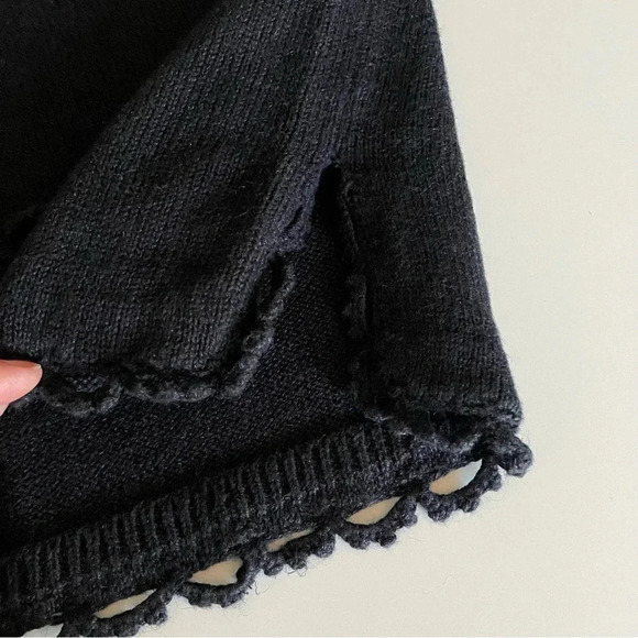 Quacker Factory XS Black Heart Tunic Sweater Ramie And Cotton Beaded Butterflys - Picture 10 of 15